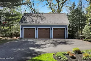 29 White Oak Dr, Colts Neck Township, NJ 07722 - Photo 7