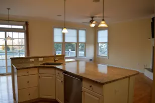 606 Park Ave, Port Monmouth, NJ 07758 - Photo 5