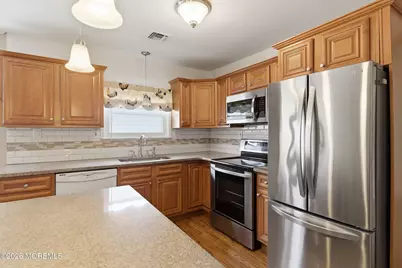 246 N Barbados Drive N, Toms River Township, NJ 08757 - Photo 7