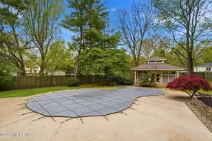 122 University Dr, Lincroft, NJ 07738 - Photo 47