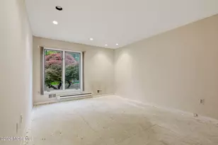 122 University Dr, Lincroft, NJ 07738 - Photo 35