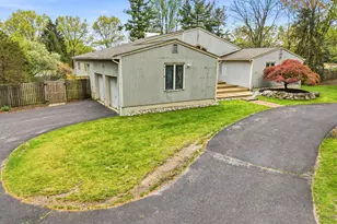 122 University Dr, Lincroft, NJ 07738 - Photo 67