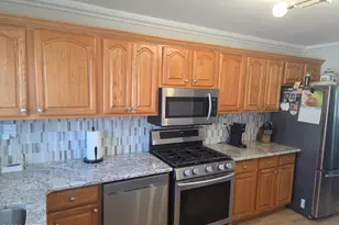7 Augusta Ct, Toms River Township, NJ 08757 - Photo 3