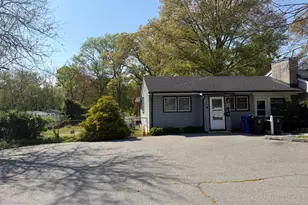 28 New Monmouth Rd, New Monmouth, NJ 07748 - Photo 3