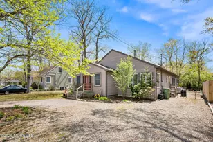 837 Huntington Ave, Pine Beach, NJ 08741 - Photo 3