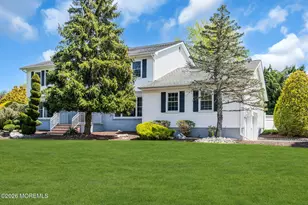 8 Glendale Dr, Manalapan Township, NJ 07726 - Photo 3