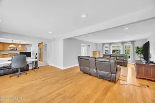 8 Glendale Dr, Manalapan Township, NJ 07726 - Photo 13