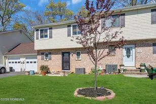 11 Patricia Ct, Howell Township, NJ 07731 - Photo 3