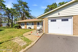 16B Cambridge Cir, Manchester Township, NJ 08759 - Photo 19