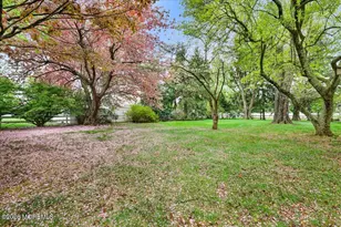 204 Dutch Lane Rd, Freehold, NJ 07728 - Photo 25