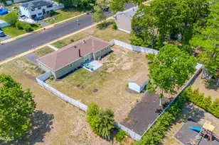8 Knox Blvd, Neptune Township, NJ 07753 - Photo 29
