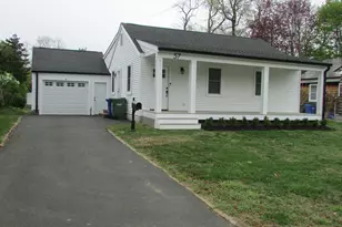57 Villa Pl, Eatontown, NJ 07724 - Photo 3