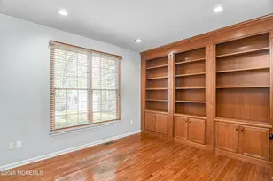 9 Mackenzie Ct, Freehold, NJ 07728 - Photo 13