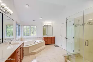 9 Mackenzie Ct, Freehold, NJ 07728 - Photo 21