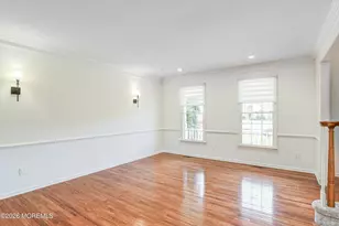 9 Mackenzie Ct, Freehold, NJ 07728 - Photo 7