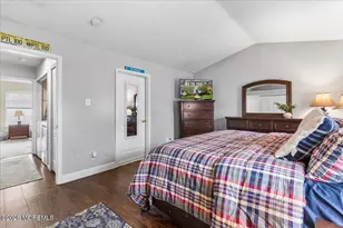 19 Haverford Ct, Freehold, NJ 07728 - Photo 15