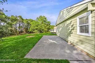 11 Selkirk Ave, Toms River Township, NJ 08757 - Photo 7