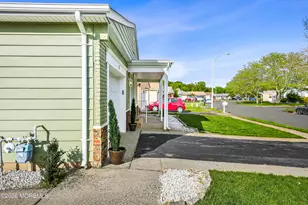 11 Selkirk Ave, Toms River Township, NJ 08757 - Photo 5
