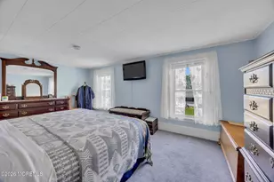 17 Howland Pl, Long Branch, NJ 07740 - Photo 17