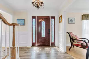 68 Jennifer Dr, Middletown, NJ 07701 - Photo 5