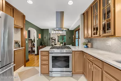 10 Passaic Avenue, Roseland, NJ 07068 - Photo 31