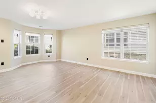 103 Hyacinth Ln, Freehold, NJ 07728 - Photo 9
