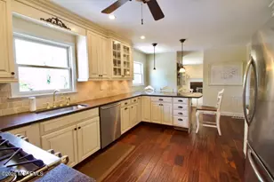 32 Sabina Terrace, Freehold, NJ 07728 - Photo 11