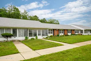 343B Canterbury Ct, Lakewood, NJ 08701 - Photo 3