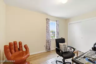 1012 Sheila Dr, Toms River Township, NJ 08753 - Photo 29