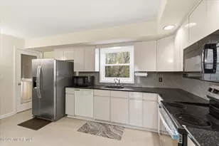 1012 Sheila Dr, Toms River Township, NJ 08753 - Photo 17