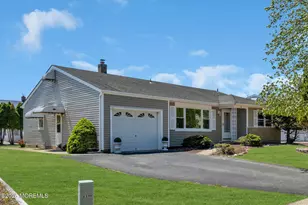 50 Oakfield Rd, Toms River Township, NJ 08757 - Photo 3