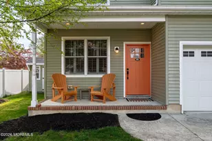 133 Maplewood Ave, Atlantic Highlands, NJ 07716 - Photo 3
