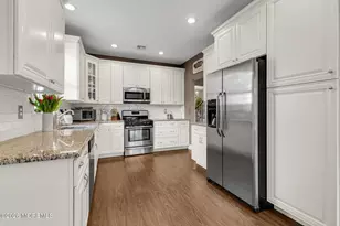 133 Maplewood Ave, Atlantic Highlands, NJ 07716 - Photo 9