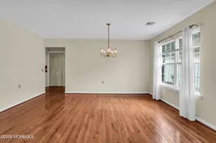 81 Woodstock Dr, Toms River Township, NJ 08757 - Photo 7