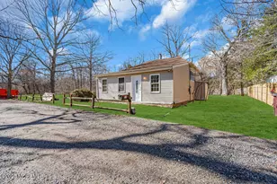 11 Market St, Bayville, NJ 08721 - Photo 3