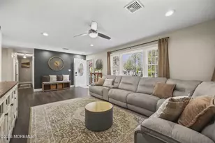 22 Shadyside Ave, Hazlet Township, NJ 07730 - Photo 11