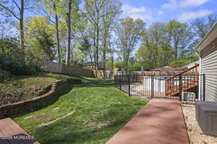 22 Shadyside Ave, Hazlet Township, NJ 07730 - Photo 31