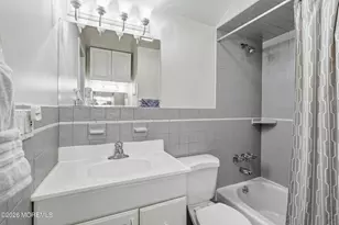 18 Barbara Ln, Oakhurst, NJ 07755 - Photo 15