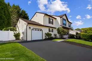 69 Gladiola Dr, Howell Township, NJ 07731 - Photo 3