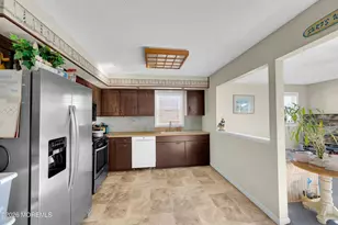 267 Alameda Dr, Brick, NJ 08723 - Photo 11