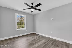 553 Colts Neck Rd, Farmingdale, NJ 07727 - Photo 27