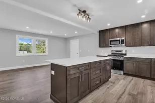 553 Colts Neck Rd, Farmingdale, NJ 07727 - Photo 11