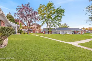 569A Sheffield Ct, Lakewood, NJ 08701 - Photo 3