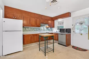 569A Sheffield Ct, Lakewood, NJ 08701 - Photo 13