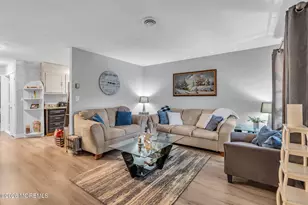 21E Yorkshire Ct, Manchester Township, NJ 08759 - Photo 7