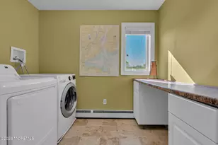 9 Hegel Pl, Middletown, NJ 07748 - Photo 17
