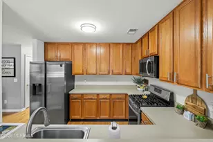 30 Oxford Ct, Englishtown, NJ 07726 - Photo 13