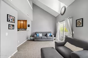 30 Oxford Ct, Englishtown, NJ 07726 - Photo 9