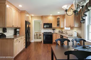 61 Woodhollow Rd, Colts Neck Township, NJ 07722 - Photo 11