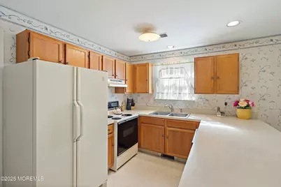 401 Lily Court #1, Whiting, NJ 08759 - Photo 3